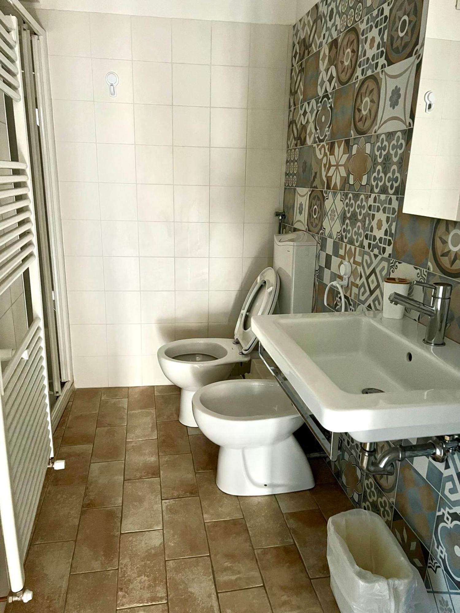 Guerrin Meschino Hotell Montemonaco Exteriör bild